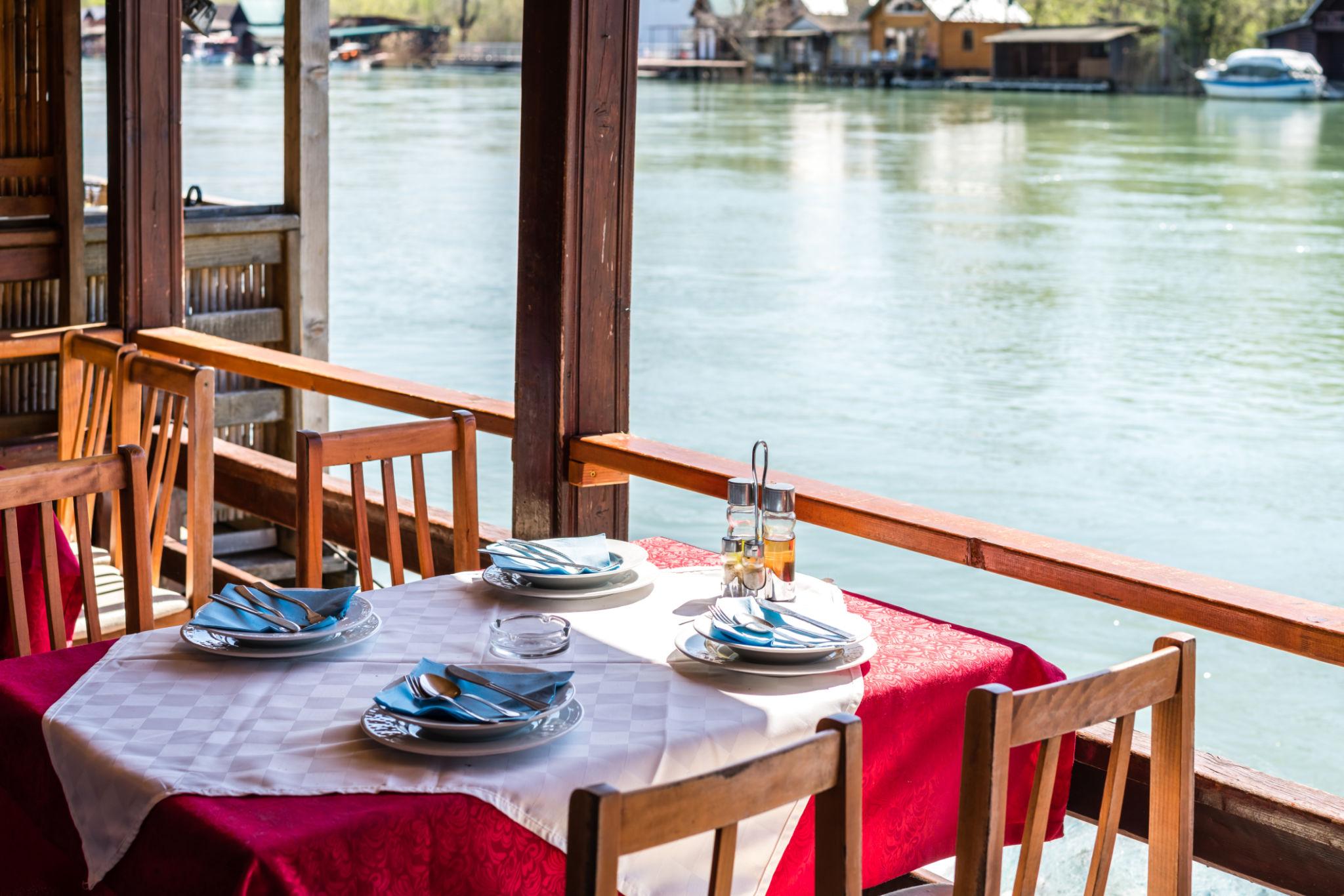 city-ada-restaurant